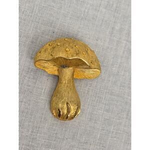 Vintage Mushroom Gold Tone Brooch Pin ~ Estate Jewelry ~ Mamselle Mushroom Pin